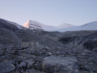 Il Brunegghorn; a dx la cresta di salita