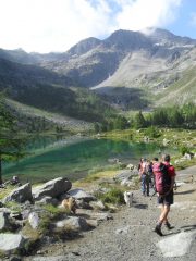 l'arrivo del gruppo al lago di Arpy