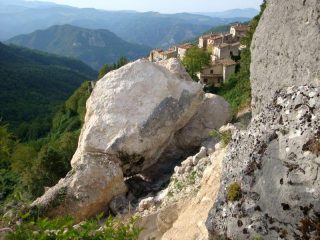 la frana della Palestra di roccia di Pietracamela