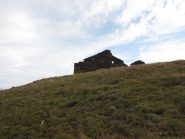 le caserme in cima