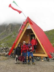 Giovanna, io e Teresio al bivacco