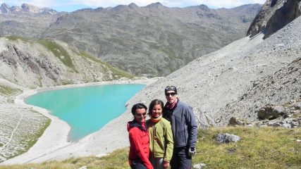 sullo sfondo il bel lago Beraudes