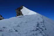 ultimo tratto della cresta Ovest e cima del Kang Yatze II (12-8-2011)