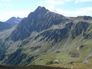 L'imponente montagna dalla Costa Champorher