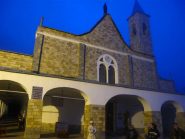 Atmosfera al Santuario in attesa della fiaccolata