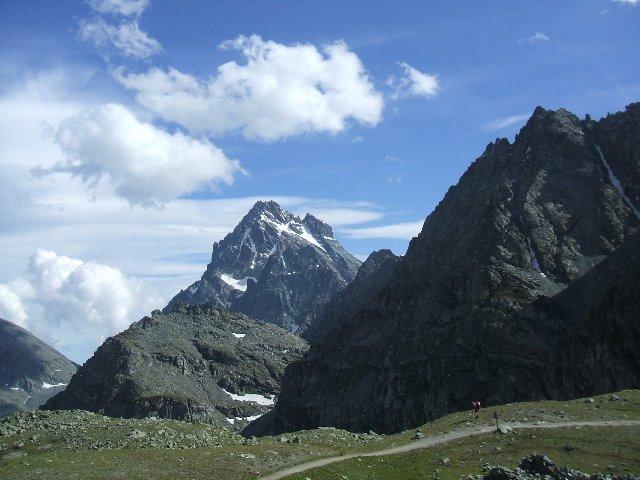 il re salendo a passo Luisàs