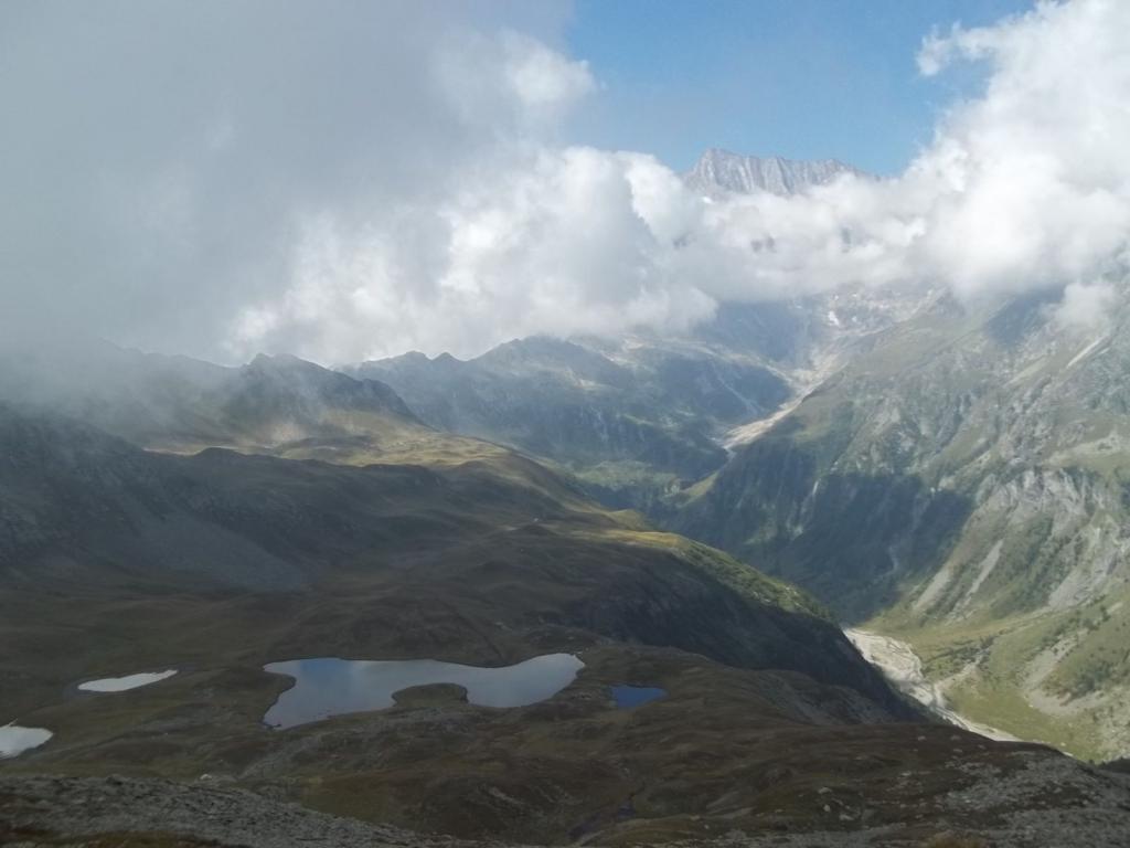 Pontimia (dietro cresta N Andolla)