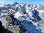 alpinisti impegnati sull'anticima