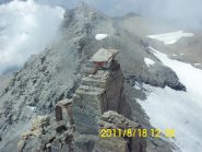 Dalla Pointe du Lamet, vista sul torrioncino secondario e sul sottostante Signal