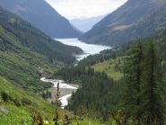 Il percorso possibile da effettuare in mountain bike, si vede il prato dove parcheggiarla