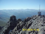 Ripetitore sulla cima sud, vista verso il Queyras