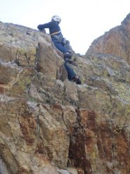 oltre lo scudo sembra un' altra via