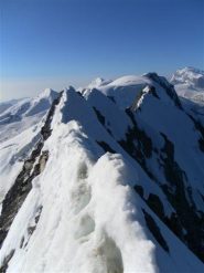...sicuramente uno dei passaggi più spettacolari della cresta!