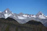 A sx Finsteraarhorn a dx Lauteraarhorn