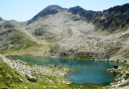 Lago Superiore, sullo sfondo C.le me Cima di Fremamorta