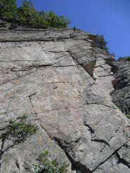 la lama (6a+) e la cima delle grange