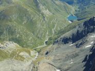 E dalla punta si vede a est il lago di Malciaussia