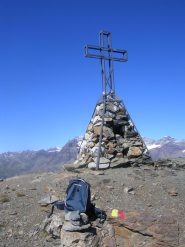 La croce di vetta