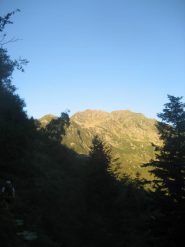 punta Sivella all'alba ripresa prima dell'alpe Vasnera