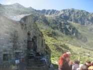 al ritorno, la festa prosegue all'alpe Vasnera
