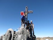 tutti e 3 in cima