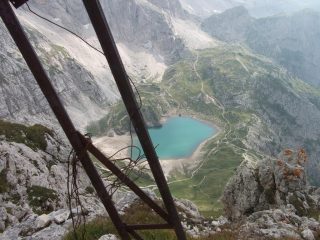 la sotto il lago Coldai