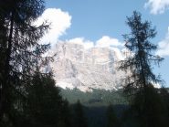gruppo del Pelmo salendo al rif. Coldai