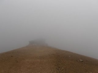 03 - poi le nuvole arrivano anche in cima