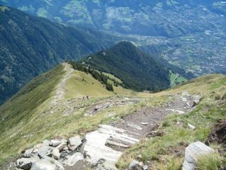 La dorsale di salite da poco sotto la spalla