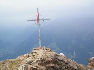 La croce di vetta