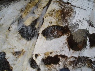 cascatella su torrente di marmo