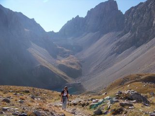 dopo bivacco Bonelli, sfondo colle Enchiausa