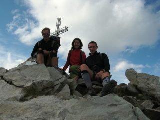 in cima