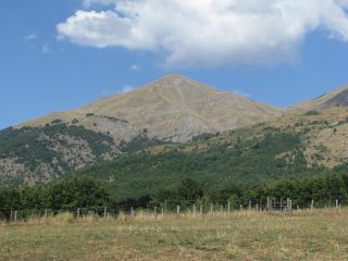 Pizzo di Sevo visto dalla strada di San Martino