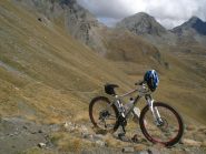il sentiero di salita al Pas des Invergneux