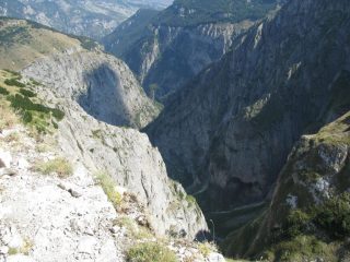 La profonda Valle di Selva Romana
