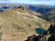 La conca detritica sotto l'Aver e il Lago d'Aver Soprano