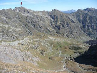 Appare Valchiusella con le sue vette