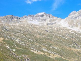 Monte Zucchero con sulla destra la bocchetta della Mugaia