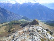 la cresta Sud/Est di discesa a vista...in basso il Plan Debat col parcheggio