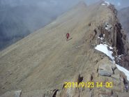 Dall'anticima, la cresta tra le vette