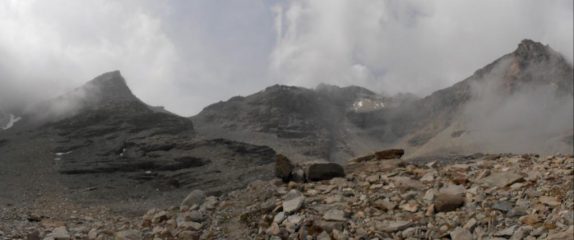 19 - panoramica colle Agnello Nord Gros Muttet, sullo sfondo la Rocca d'Ambin