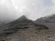 18 - Punta dell'Agnello con Colle dell'Agnello superiore (A sx) e Colle dell'Agnello Nord (a dx)