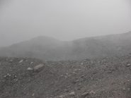 08 - tra le nubi si vede il lago dell'Agnello