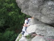 Valentina  mentre affronta un passaggio  esposto.