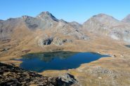 Lago Miserin e rifugio.