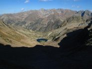 Vallone della Valletta con i laghi e dietro la Paur e vicini