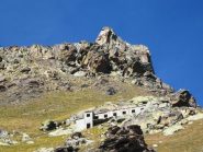 La casermetta posta sotto Tou Real