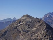 Il Moncimour con a sx la Becca di Monciar