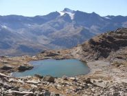 uno dei numerosi laghetti in quota